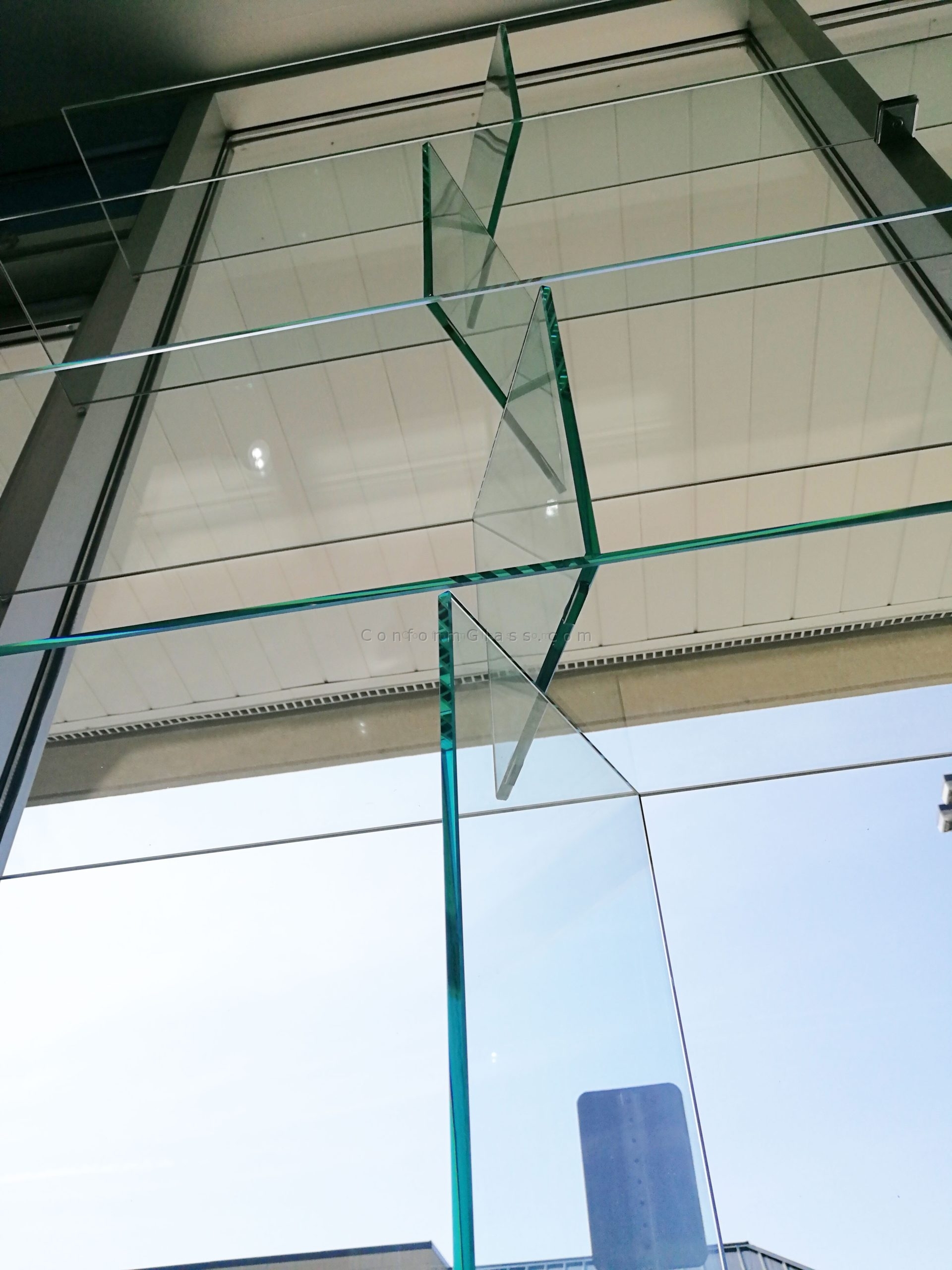 UV Bonded Glass Shelves