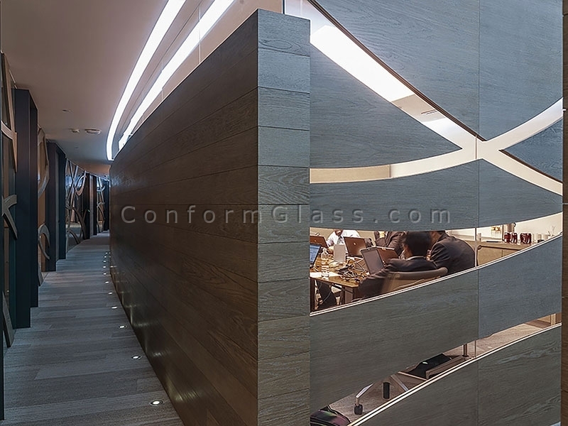 Glass partition
