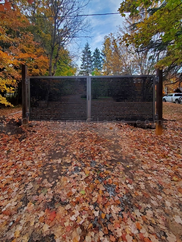 Drive in Metal Gates