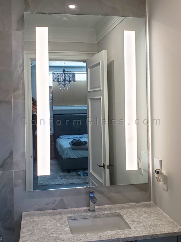 LED Mirror with Sandblasted Lines